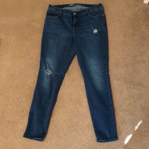 Old Navy distressed Rockstar jeans